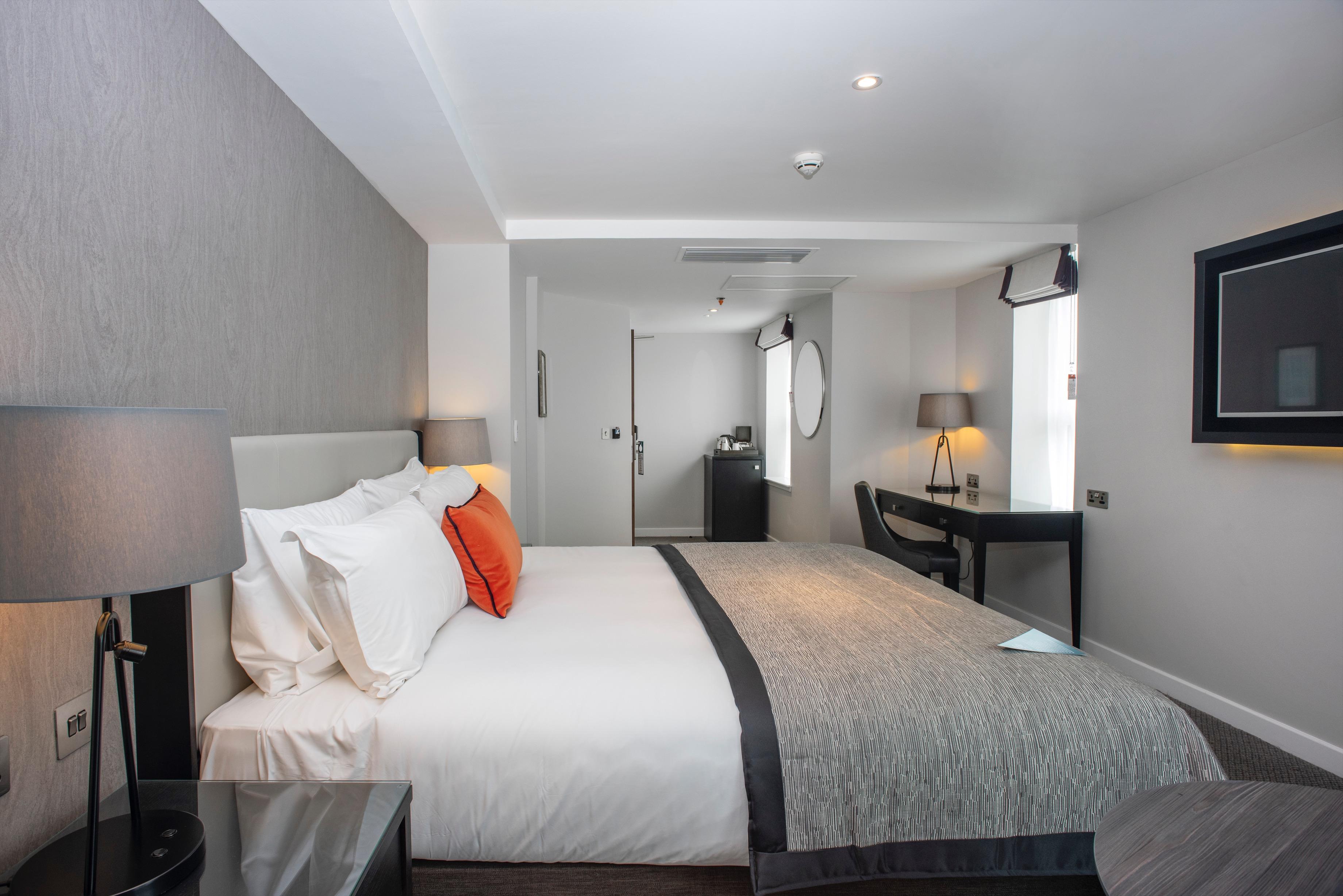 Hill Place 4* EDI