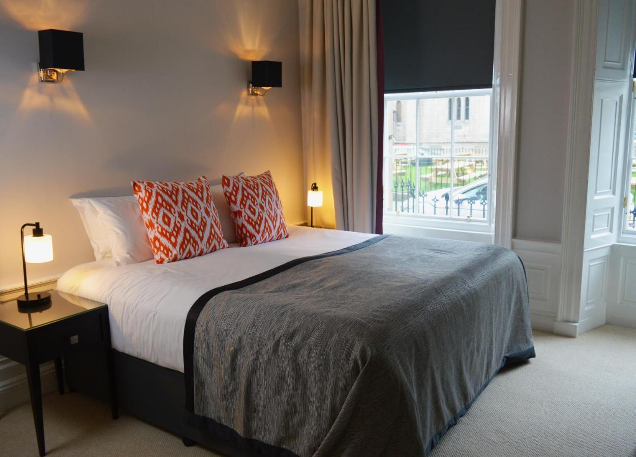 Hill Place 4* EDI